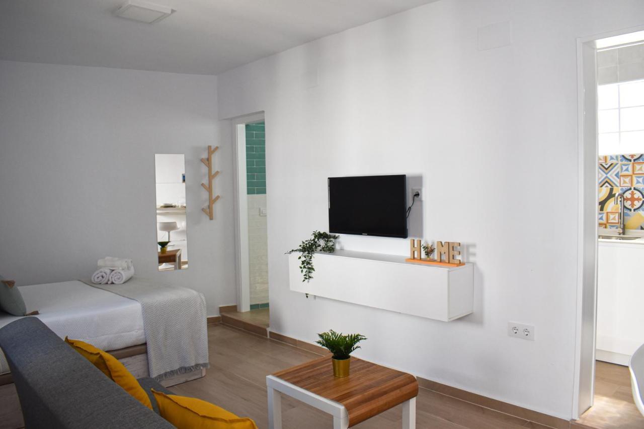 Loft La Abuela Apartment เวเฮร์ เด ลา ฟรอนเตรา ภายนอก รูปภาพ